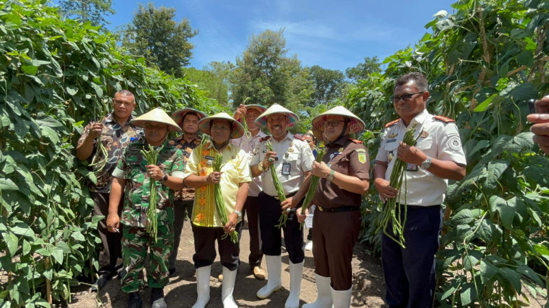 Kanwil Ditjenpas NTT Gelar Panen Raya Serentak