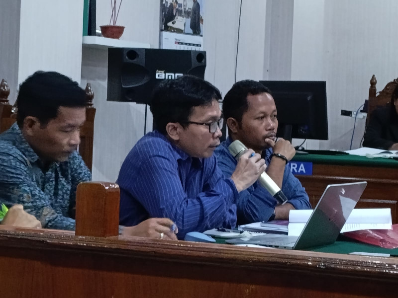 Dua ASN Bersaksi di Sidang Warga Poco Leok Vs Bupati Manggarai