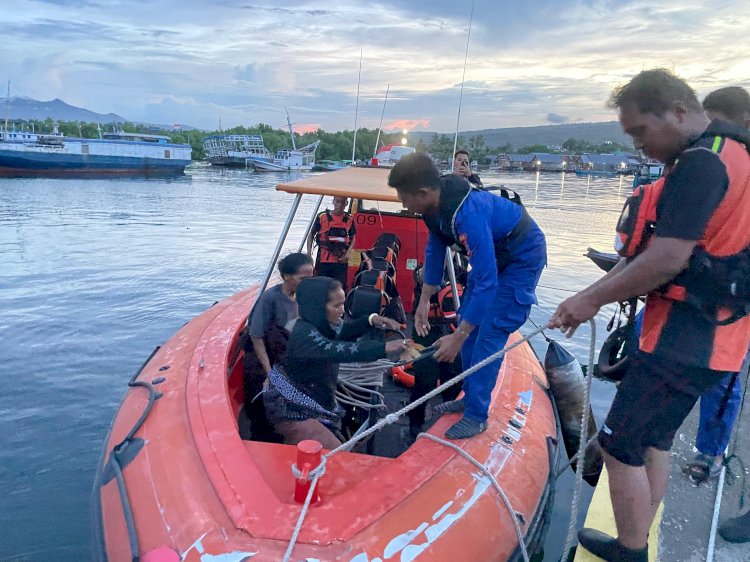 Tiga Penumpang Kapal Rusak di Perairan Sikka Diselamatkan