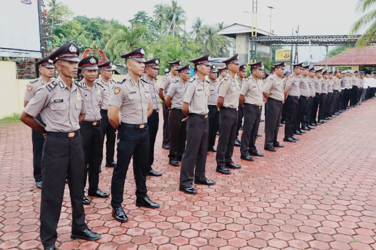 Ratusan Personel Polres Kupang Siaga Saat Libur Peringatan Isra Mi'raj