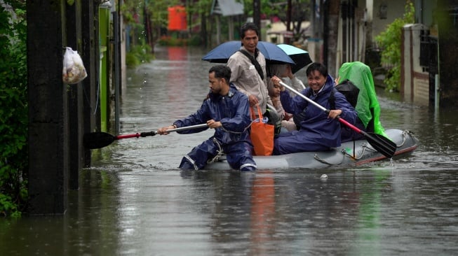 Makassar Dikepung Banjir, 545 Warga Mengungsi