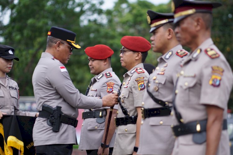 Kasat Reskrim Polresta Kupang Kota dan Kapolsek Kota Lama Dimutasi