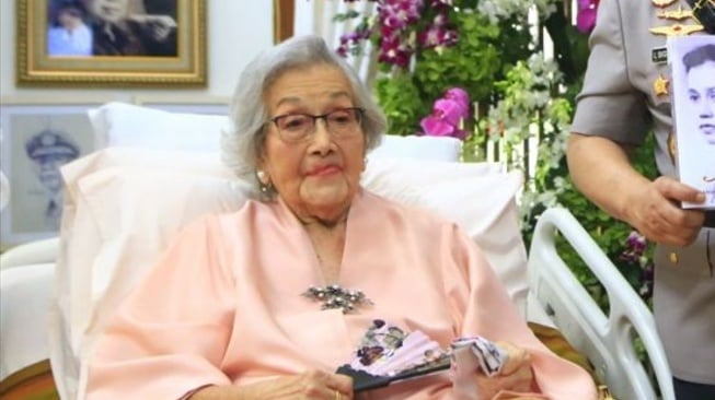BREAKING NEWS: Istri Jenderal Hoegeng Meriyati Roeslani Meninggal Dunia di Usia 100 Tahun, Dimakamkan Rabu