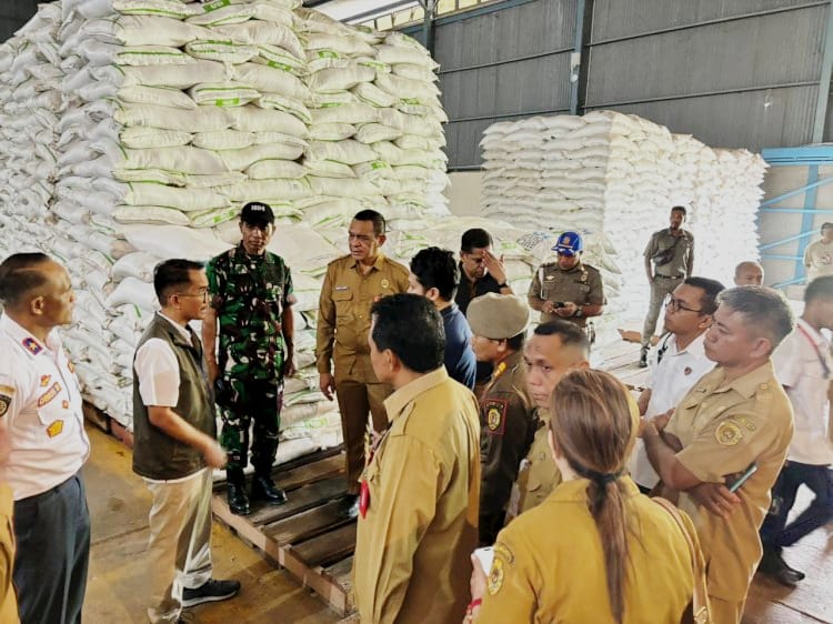 Sidak Pasar Bersama Forkopimda, Polresta Kupang Kota Bakal Tindak Tegas Oknum Yang Melanggar Hukum