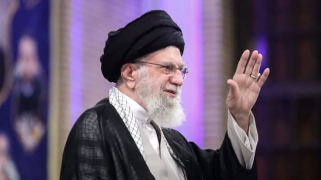 Iran Bantah Klaim AS dan Israel soal Ali Khamenei Tewas, Teheran Tegaskan Masih Hidup