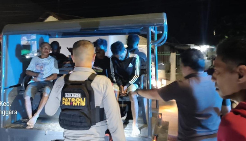 Patroli di Kota Kupang, Dit Samapta Polda NTT Amankan Pemuda Mabuk Miras dan Tangani Aksi Kekerasan