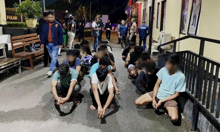 Tengah Malam, Dua Kelompok Pemuda di Kupang Terlibat Tawuran