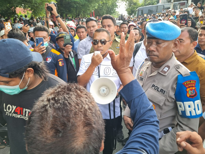 Rekonstruksi Kematian Lucky Sanu Dan Delfi Foes Dipending, Keluarga Korban Tuntut Hadirkan Saksi Sari Doko