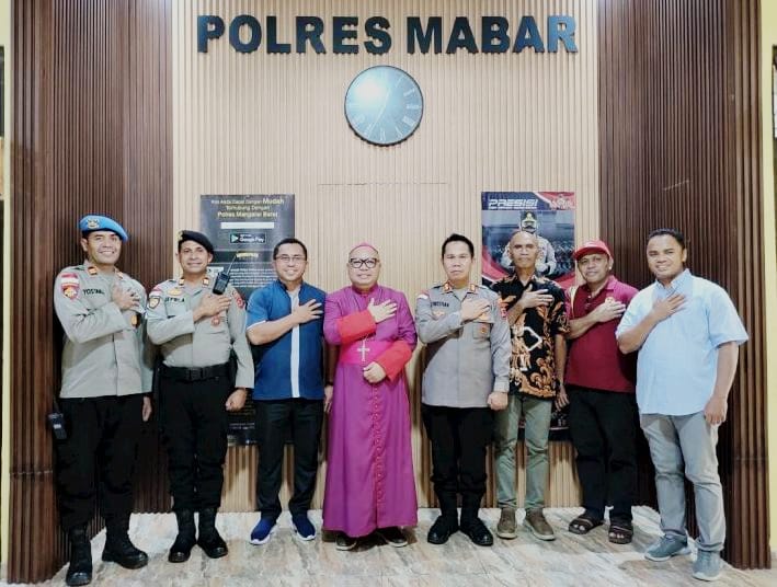 Uskup Labuan Bajo Apresiasi Dedikasi Polri Jaga Kedamaian Paskah 2026