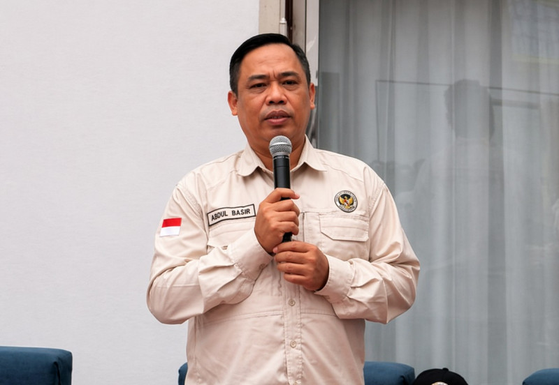 Beri Pelayanan Maksimal Jemaah, Tim Checker Bagasi Bandara Kerja Penuh Ketelitian