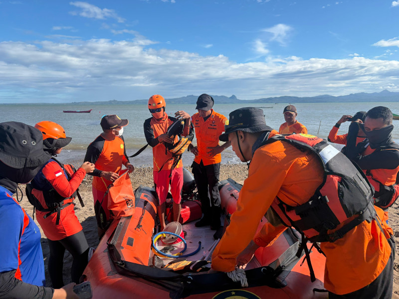 Tiga Hari Hilang Pasca Jatuh ke Laut, Nelayan di Kupang Ditemukan Meninggal Dunia