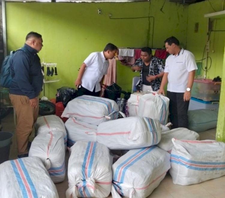 Ditreskrimsus Polda NTT Gagalkan Penyelundupan Pakaian Bekas dari Timor Leste