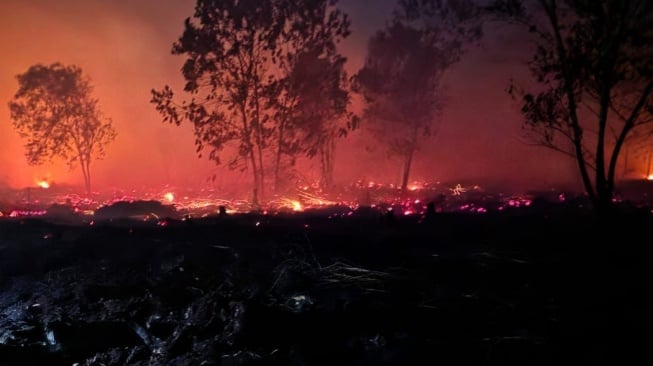 Karhutla Bengkalis Masih Terjadi, Tim Gabungan Fokus Pemadaman di Sejumlah Desa