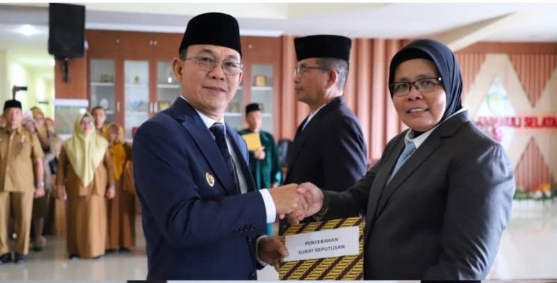 Kadis Pendidikan Tapsel Kini Dipimpin Perempuan. Efrida Yanti Fokuskan Kesetaraan dan Pemerataan Hingga Kepelosok