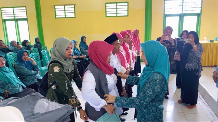 Ny Masroini Letnan Dalimunthe Ajak Masyarakat Tekan Kanker Serviks Sejak Dini