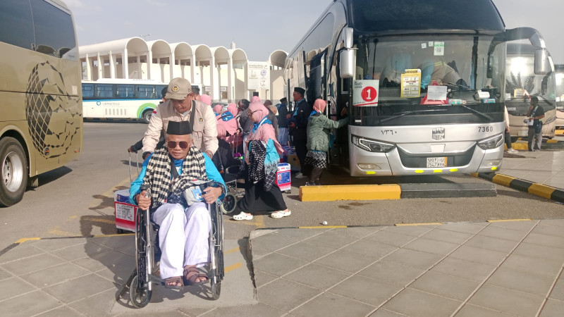 30.299 Jemaah Haji Indonesia Tiba di Tanah Suci, Daker Bandara Perkuat Layanan Lansia